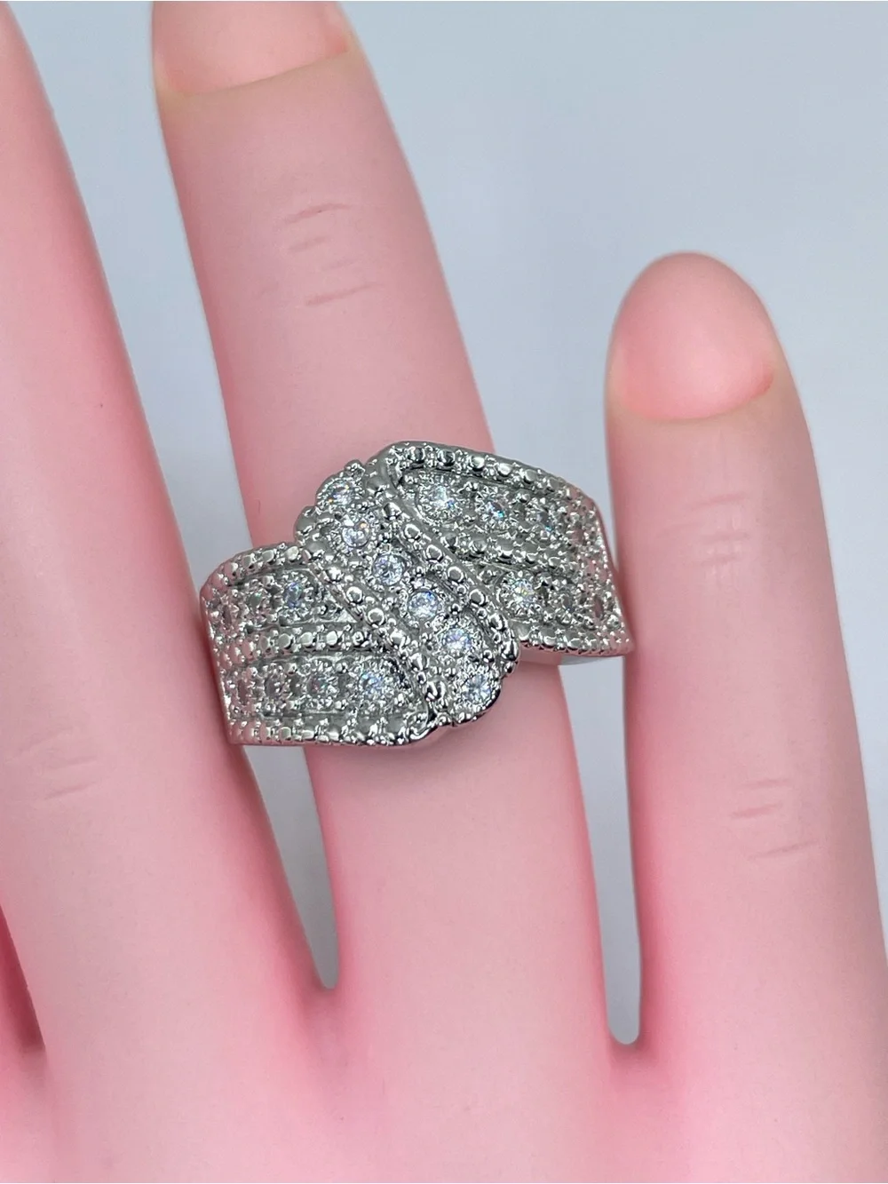 Swarovski Crystal Elements White Pave Crystals Art Deco Statement Ring Band Sz 8